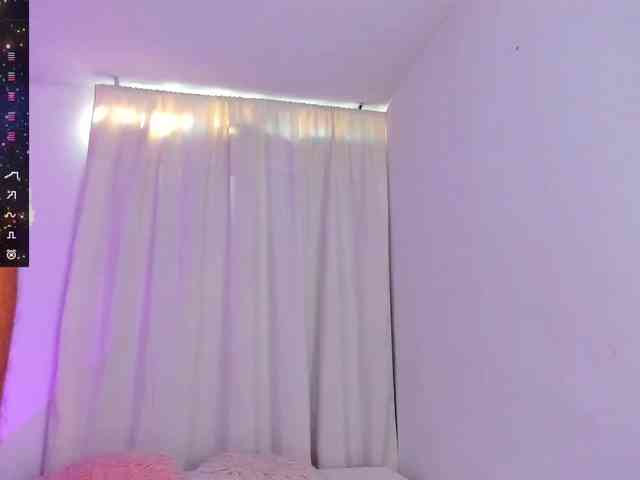 SteffanyRedx webcam