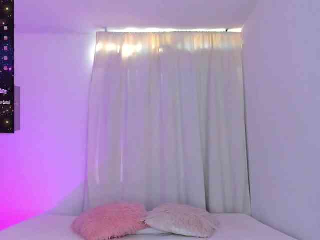 SteffanyRedx webcam