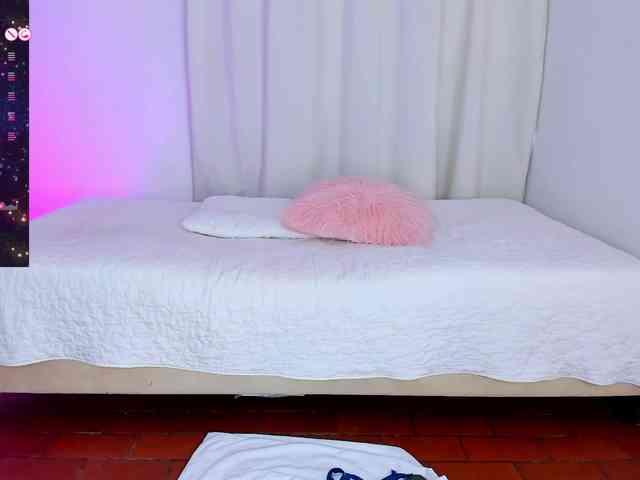 SteffanyRedx webcam