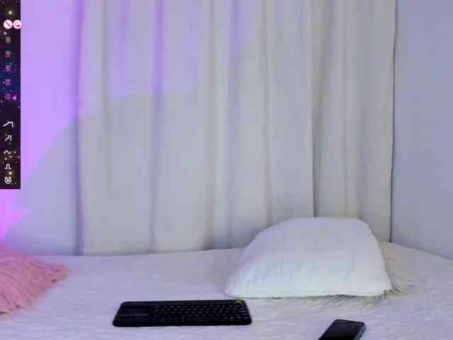 SteffanyRedx webcam