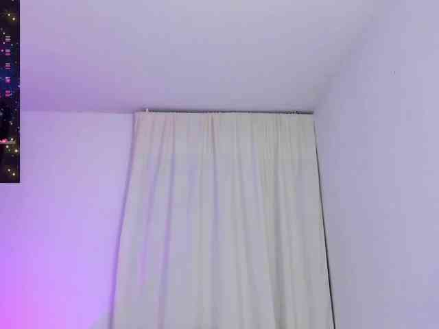 SteffanyRedx webcam