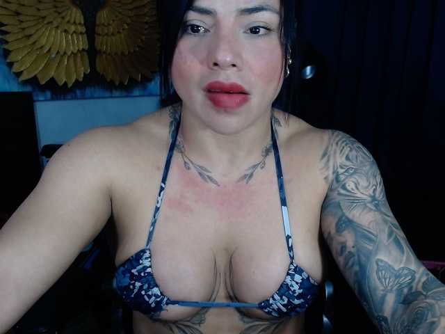 cristalb1's BongaCams show and profile