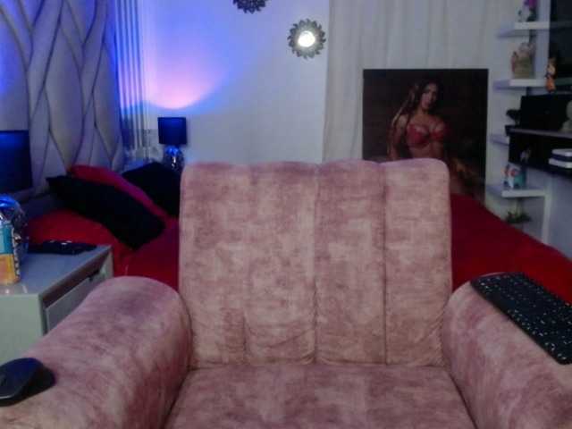 cristalb1's BongaCams show and profile