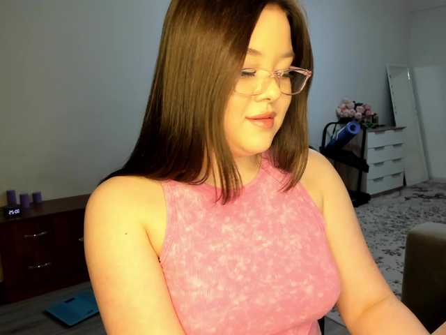 Mirenelma's BongaCams show and profile