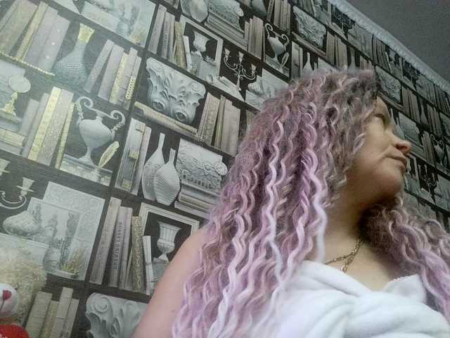 -Raven40-'s BongaCams show and profile