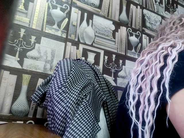 -Raven40-'s BongaCams show and profile