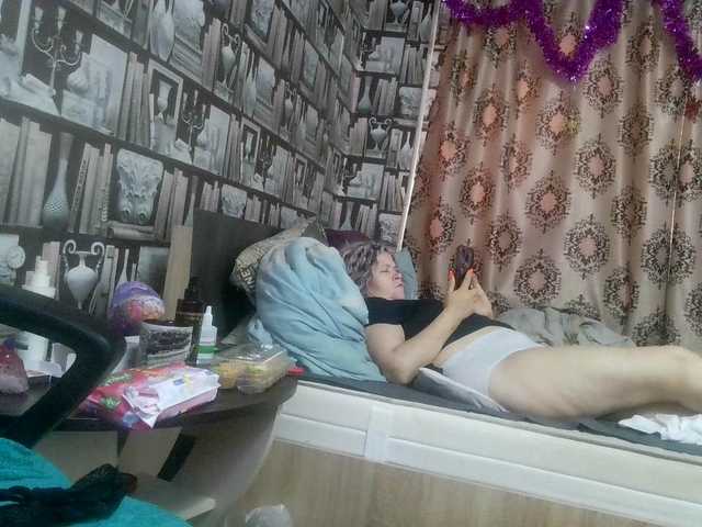 -Raven40-'s BongaCams show and profile