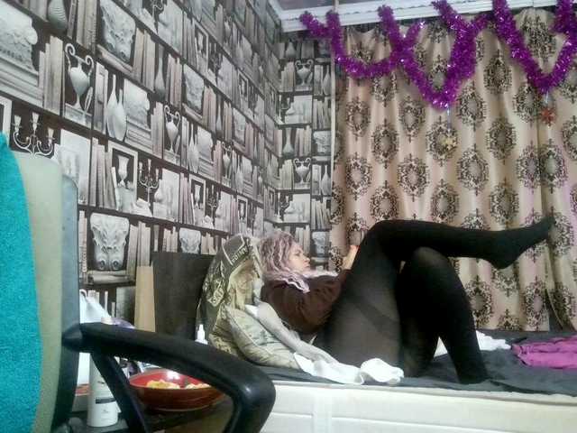 -Raven40-'s BongaCams show and profile