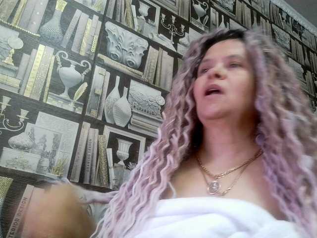 -Raven40-'s BongaCams show and profile