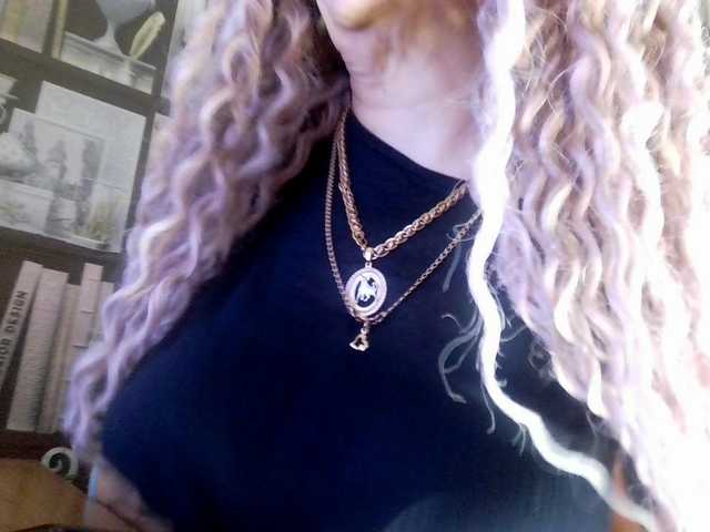 -Raven40-'s BongaCams show and profile