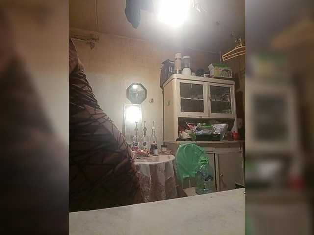 -Raven40-'s BongaCams show and profile