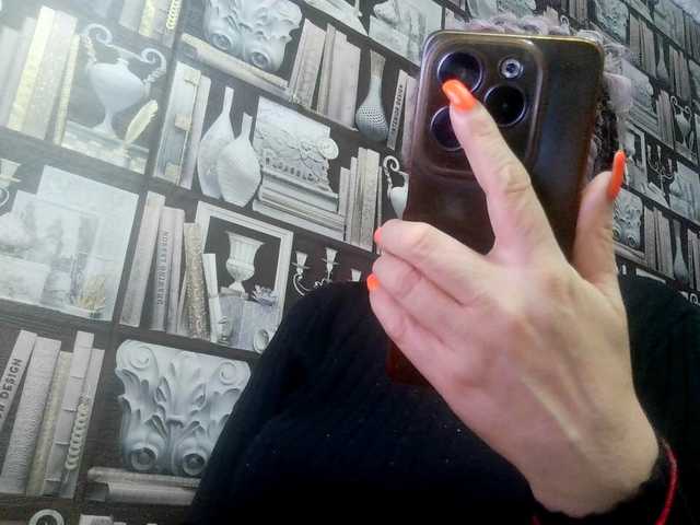 -Raven40-'s BongaCams show and profile