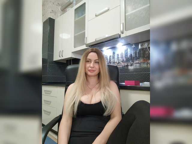 Nejnaja from BongaCams