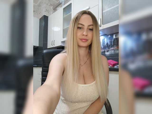 Nejnaja from BongaCams