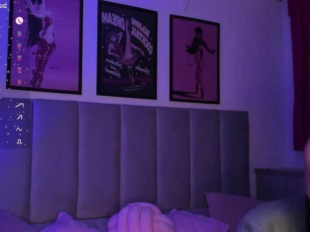 Aphrir's BongaCams show and profile