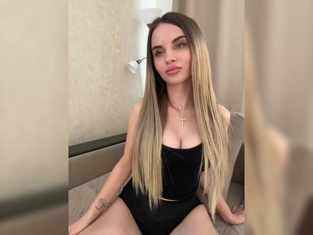 LedyMiya's BongaCams show and profile