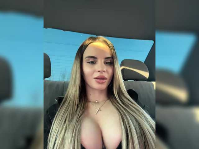 LedyMiya's BongaCams show and profile