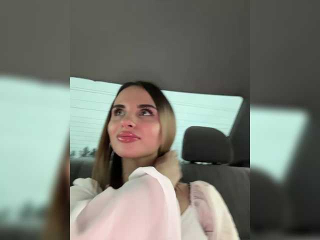 go to chat with LedyMiya