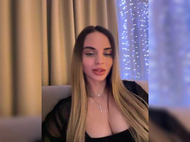 LedyMiya's BongaCams show and profile