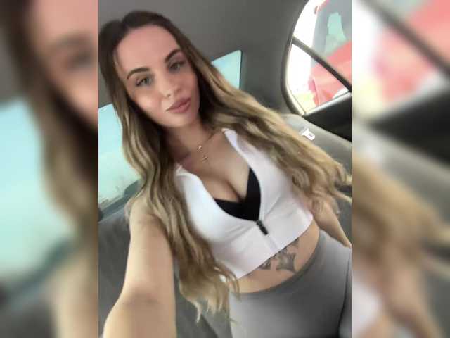 LedyMiya's BongaCams show and profile