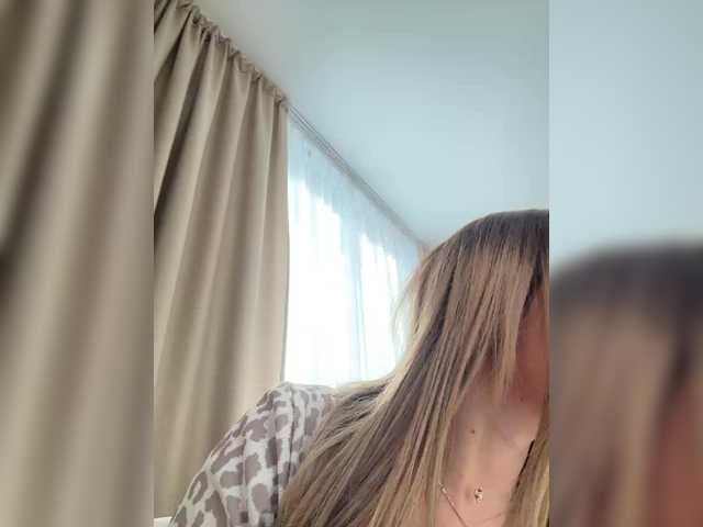 LedyMiya's BongaCams show and profile