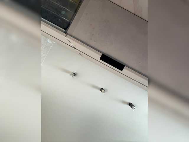 go to chat with LedyMiya