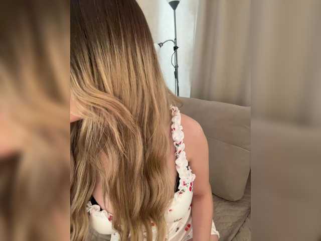 LedyMiya's BongaCams show and profile