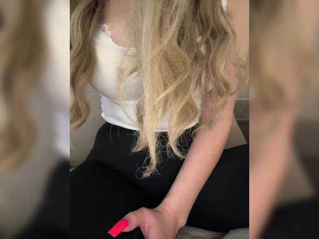 LedyMiya's BongaCams profile