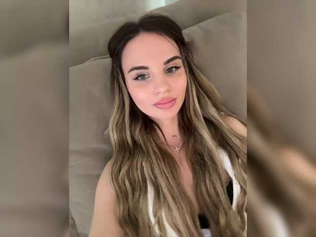 LedyMiya's BongaCams profile