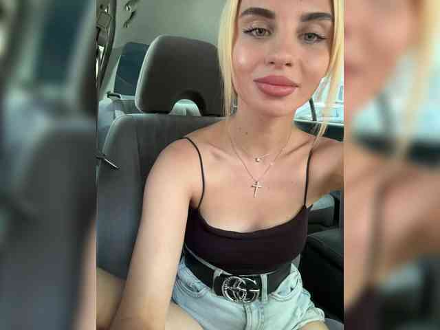 cam to cam chat LedyMiya