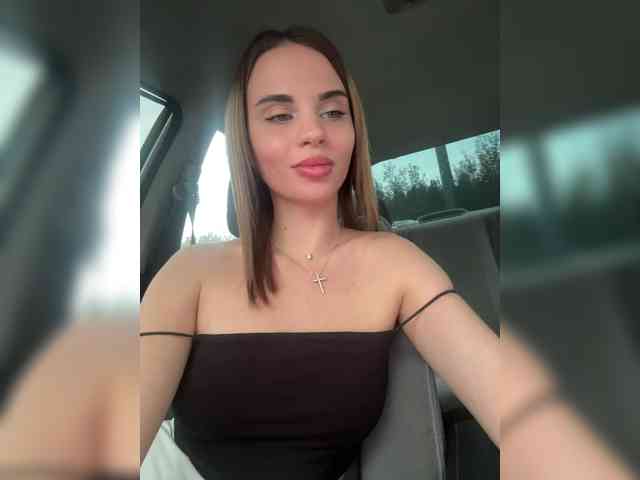 live on cam LedyMiya