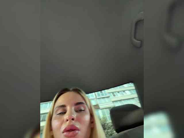 vr chat LedyMiya