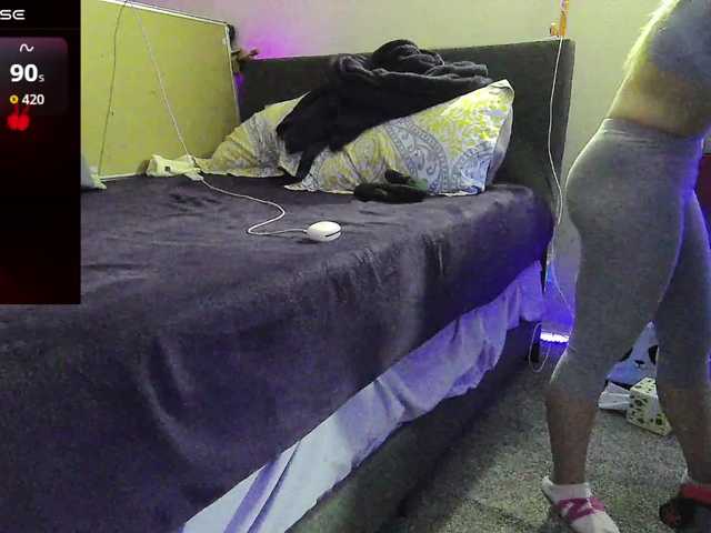 bubblybubbles's BongaCams show and profile