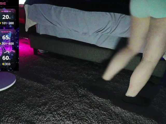 bubblybubbles's BongaCams show and profile