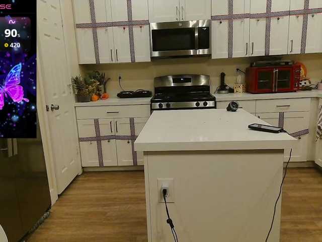 bubblybubbles's BongaCams show and profile