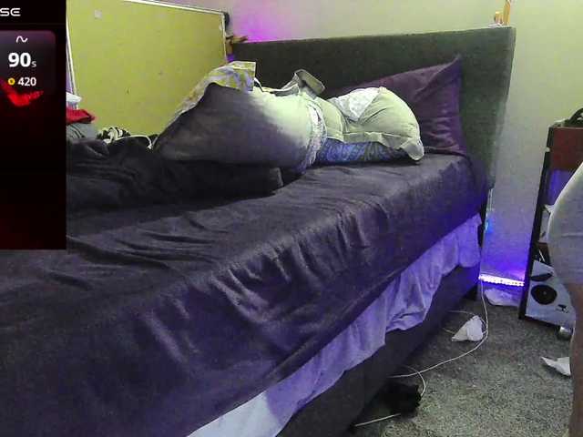 bubblybubbles's BongaCams show and profile