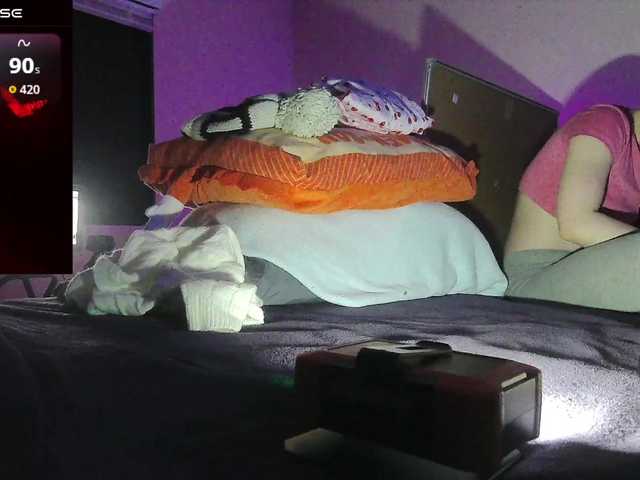 bubblybubbles's BongaCams show and profile