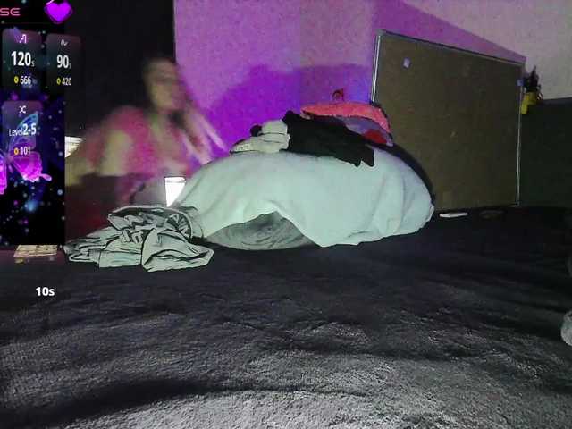 bubblybubbles's BongaCams show and profile