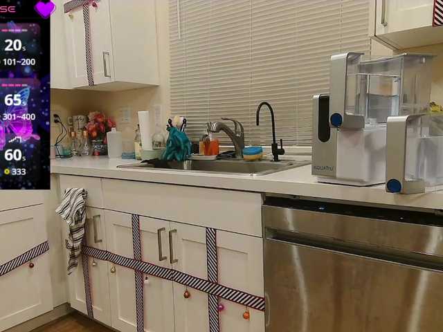 bubblybubbles's BongaCams show and profile