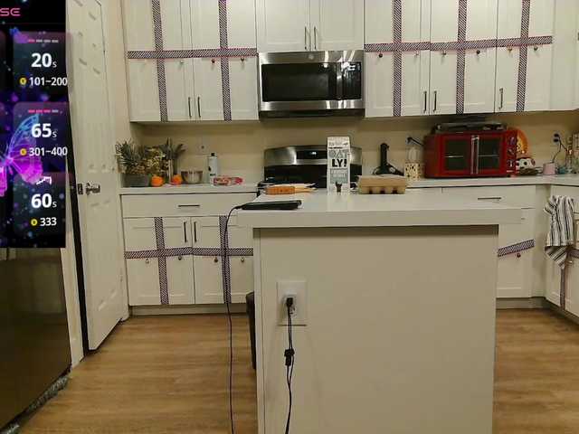 bubblybubbles's BongaCams show and profile