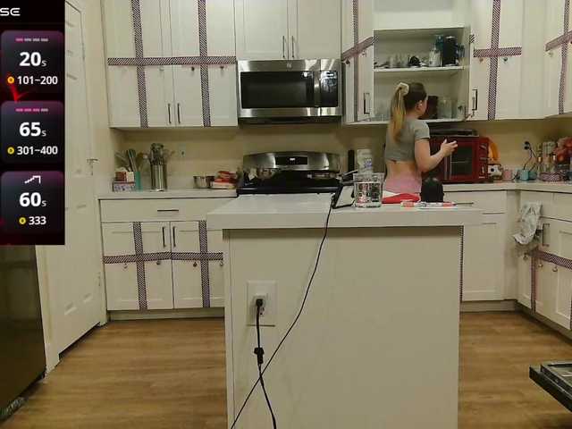 bubblybubbles's BongaCams show and profile