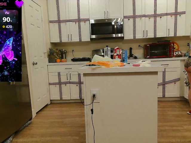 bubblybubbles's BongaCams show and profile