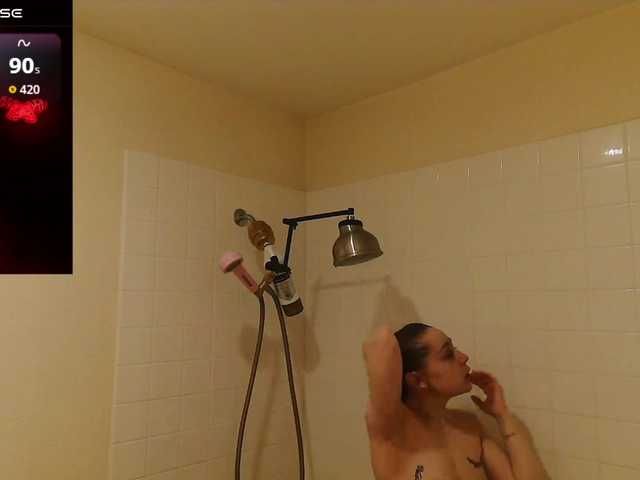 bubblybubbles's BongaCams show and profile