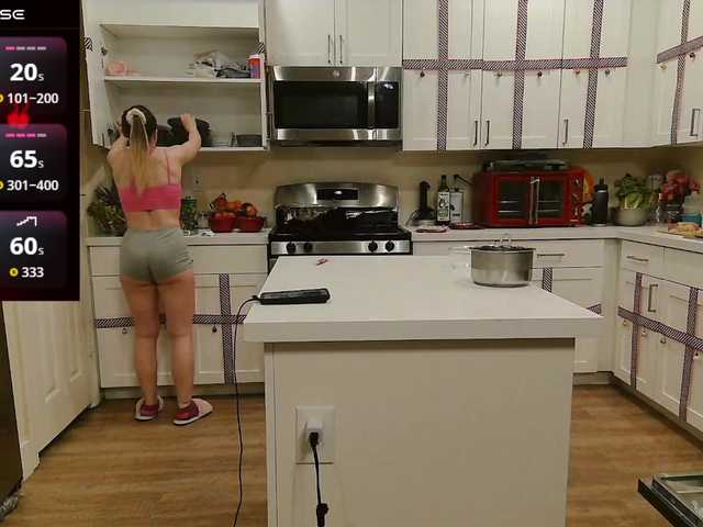 bubblybubbles's BongaCams show and profile