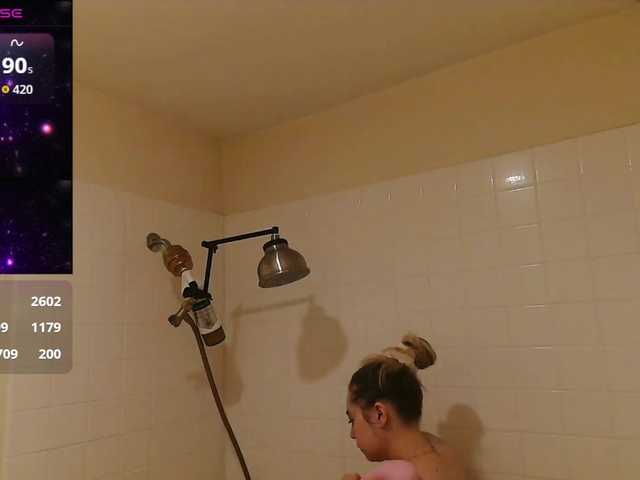 bubblybubbles's BongaCams show and profile