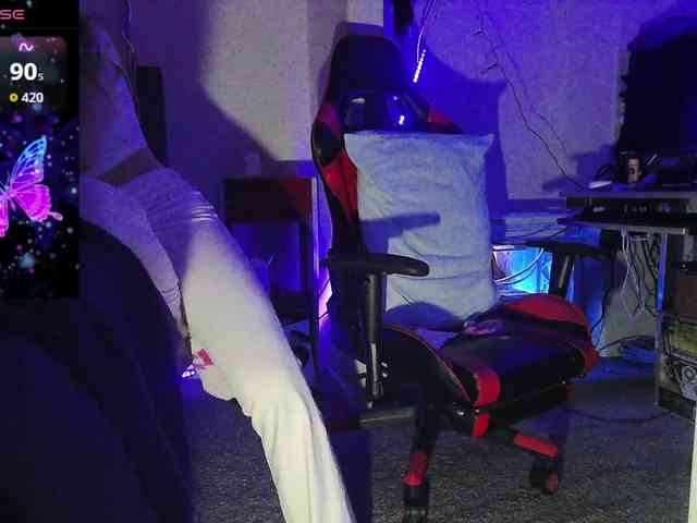 bubblybubbles webcam