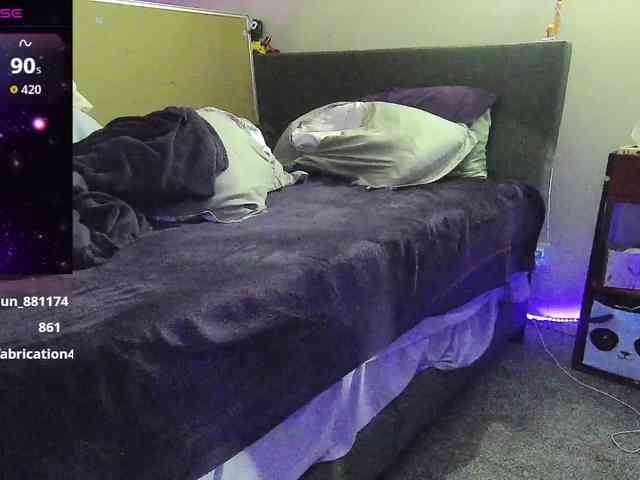 bubblybubbles webcam