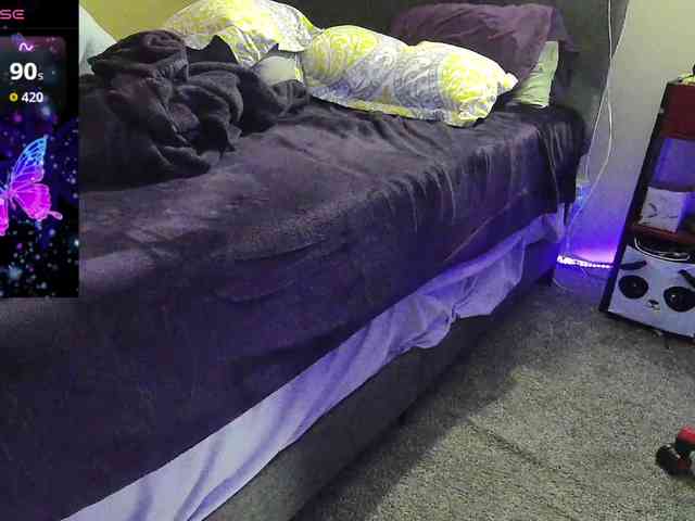 bubblybubbles webcam