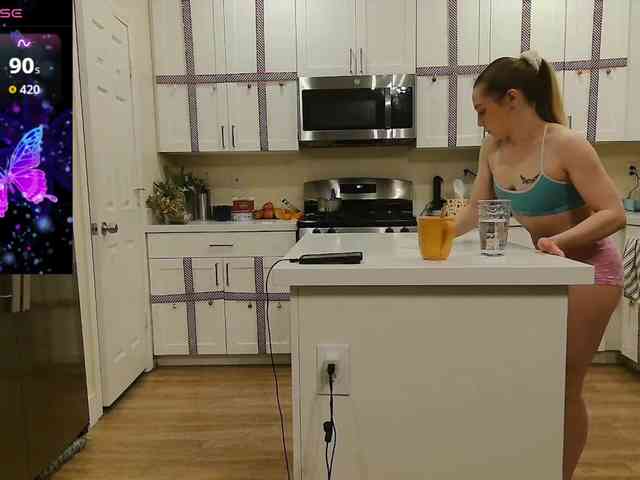 bubblybubbles webcam