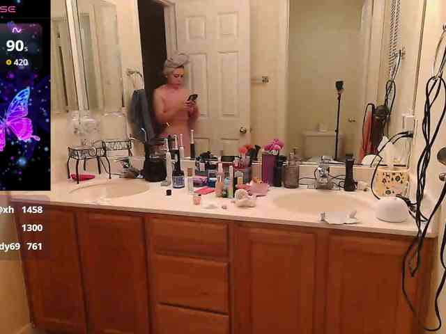 bubblybubbles webcam